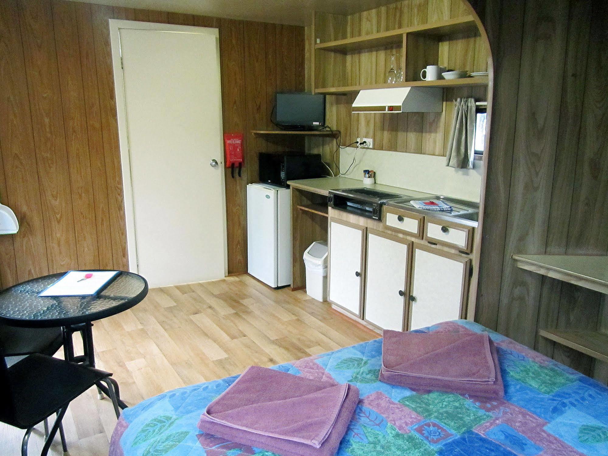 Acclaim Gateway Caravan Park Dundas Экстерьер фото