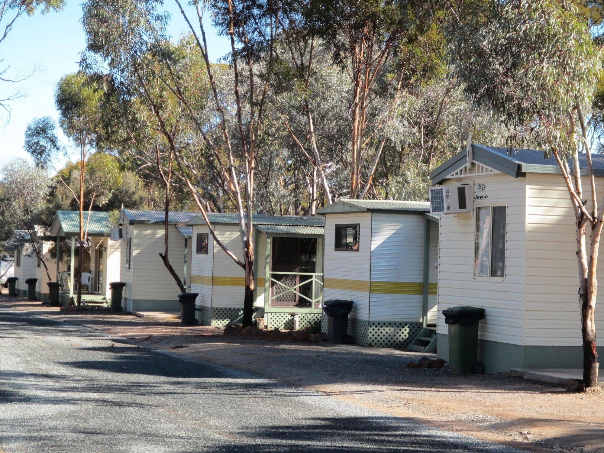 Acclaim Gateway Caravan Park Dundas Экстерьер фото