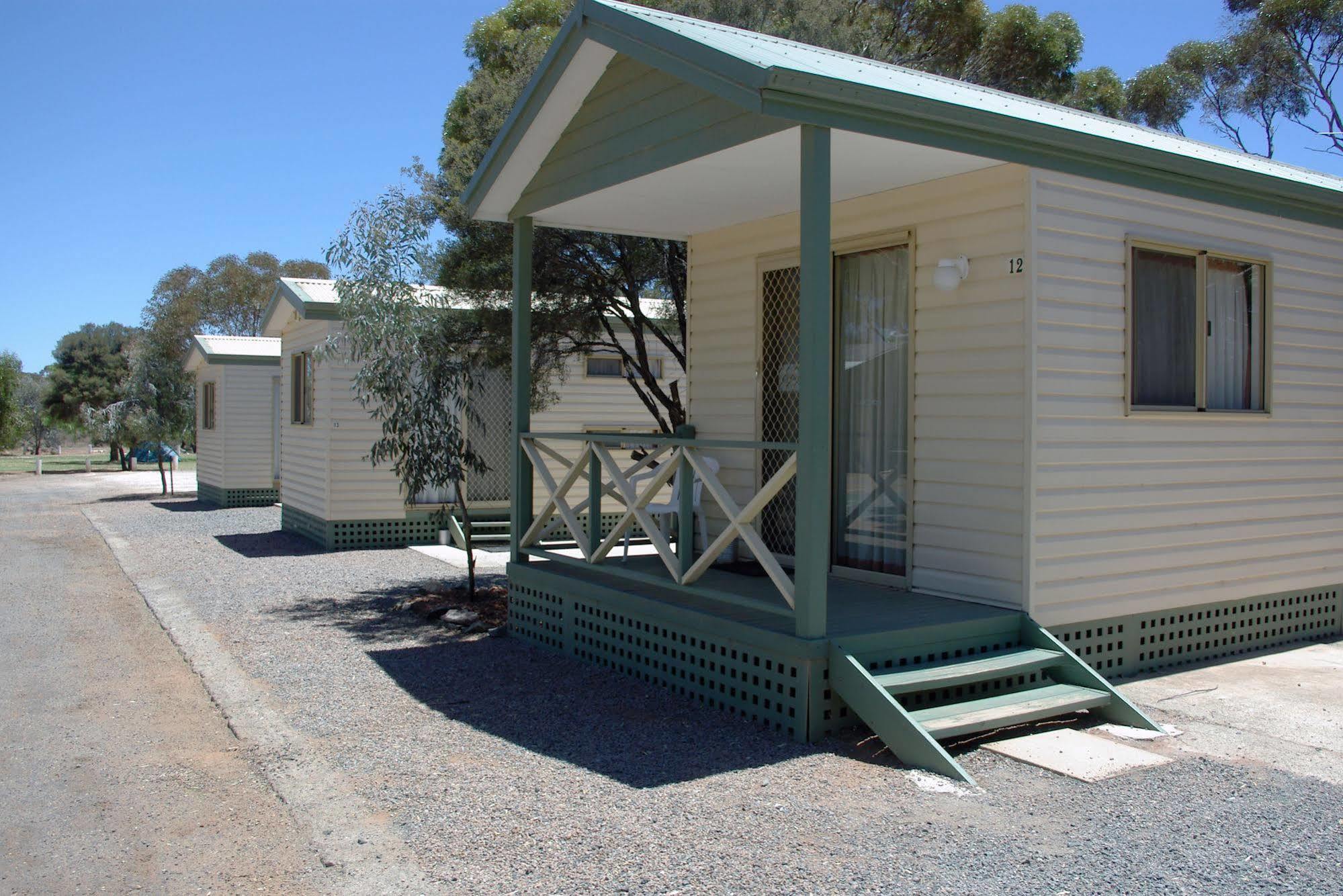 Acclaim Gateway Caravan Park Dundas Экстерьер фото